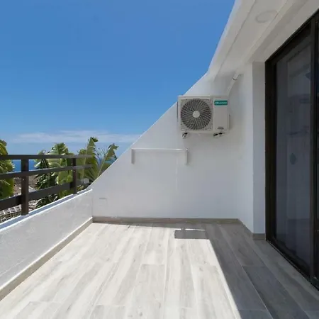 Gael * Puerto Rico (Gran Canaria)